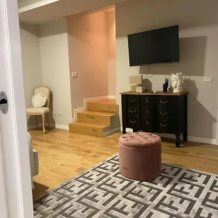 Maison Plana Милан